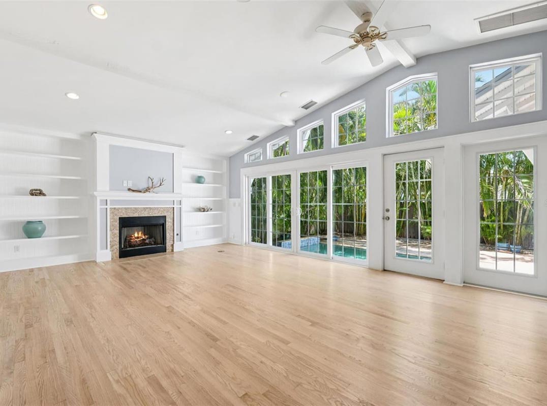 Newly Remodeled Cape Cod Inspired Beach House